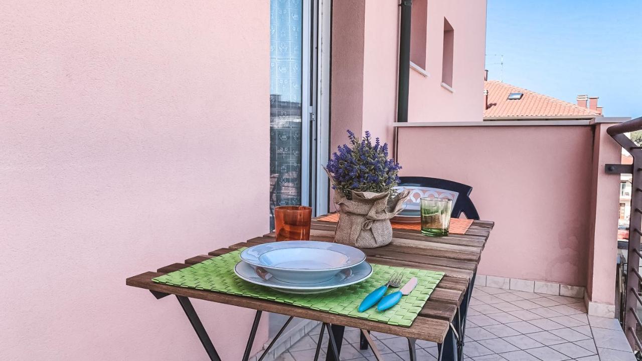 Appartamento Il Poeta - Affitti Brevi Italia Rimini Esterno foto